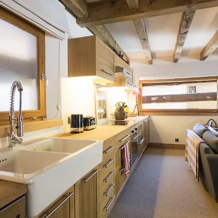 Charming Old Barn Converted Into A Cosy And Stylish * Le Châble