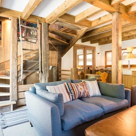 Charming Old Barn Converted Into A Cosy And Stylish شاليه