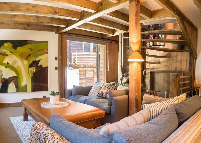 Charming Old Barn Converted Into A Cosy And Stylish * Le Châble