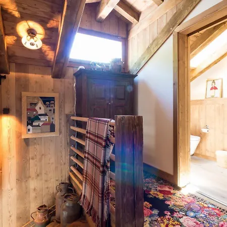בקתה Charming Old Barn Converted Into A Cosy And Stylish