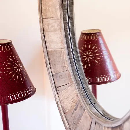 בקתה Charming Old Barn Converted Into A Cosy And Stylish *